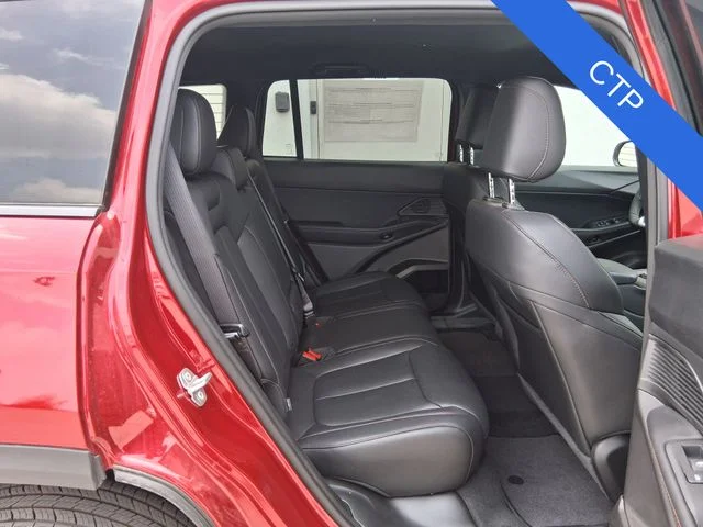 New 2026 Red Hot Pearlcoat Jeep Laredo image 25