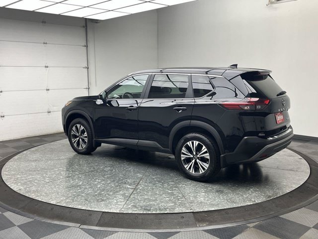 Used 2023 Super Black Nissan SV image 2