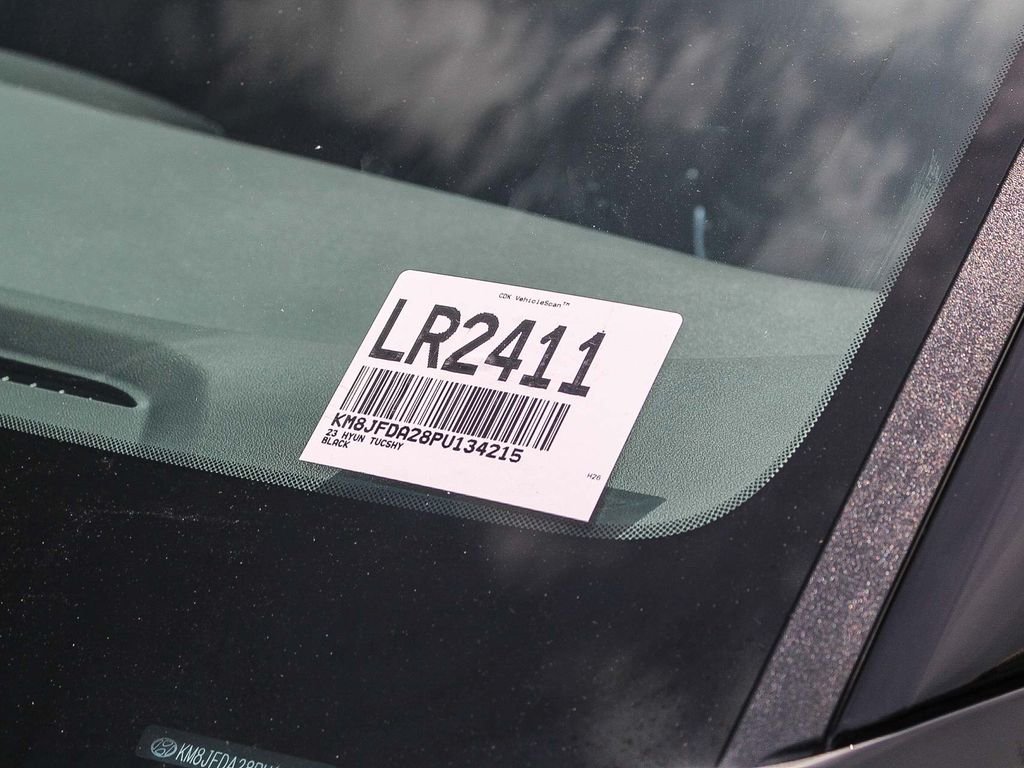 Used 2023 Black Hyundai Limited image 30