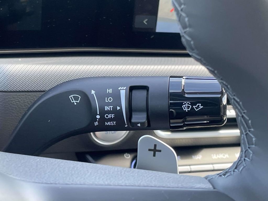 New 2026 Silver Hyundai SEL Sport image 23