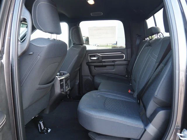 2026 RAM 3500 Big Horn - Photo 7