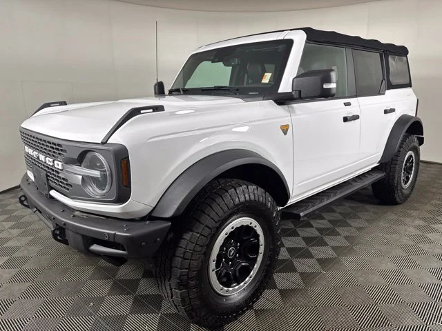 Certified Used 2021 Oxford White Ford Badlands image 8