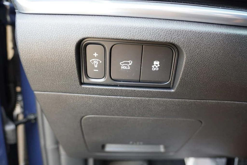 Used 2026 Midnight Lake Blue Kia X-Line SX image 26