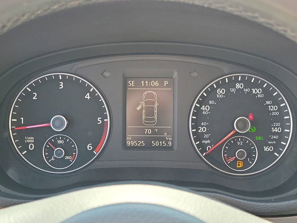 Used 2014 Gray Volkswagen 2.0L TDI SE image 23