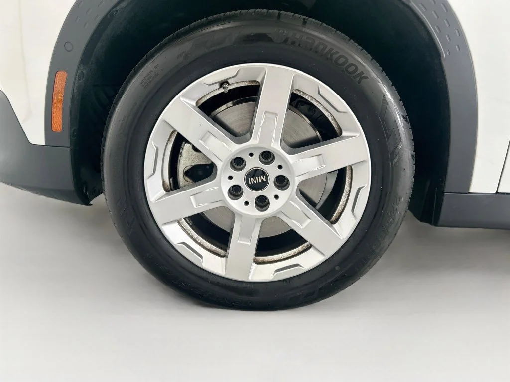 Certified Used 2025 Nanuq White Metallic MINI  image 31