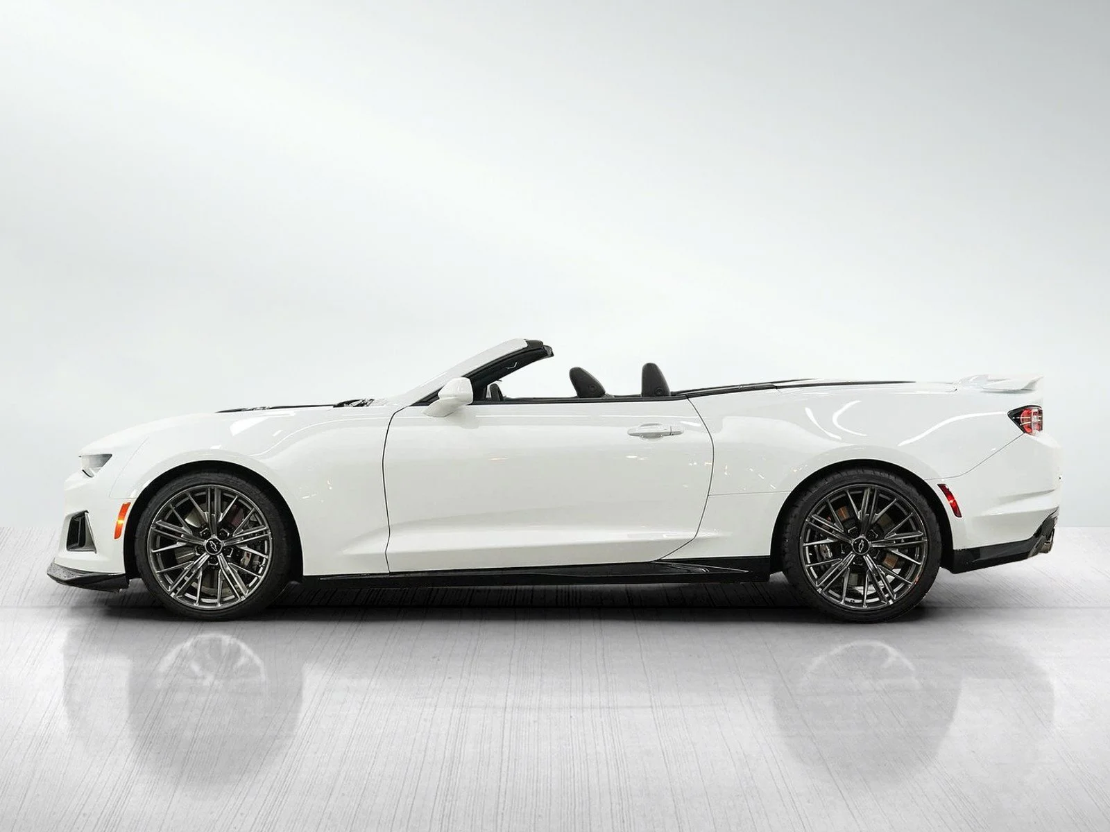 Used 2023 Chevrolet Camaro ZL1 with VIN 1G1FK3D64P0147817 for sale in Wayzata, Minnesota