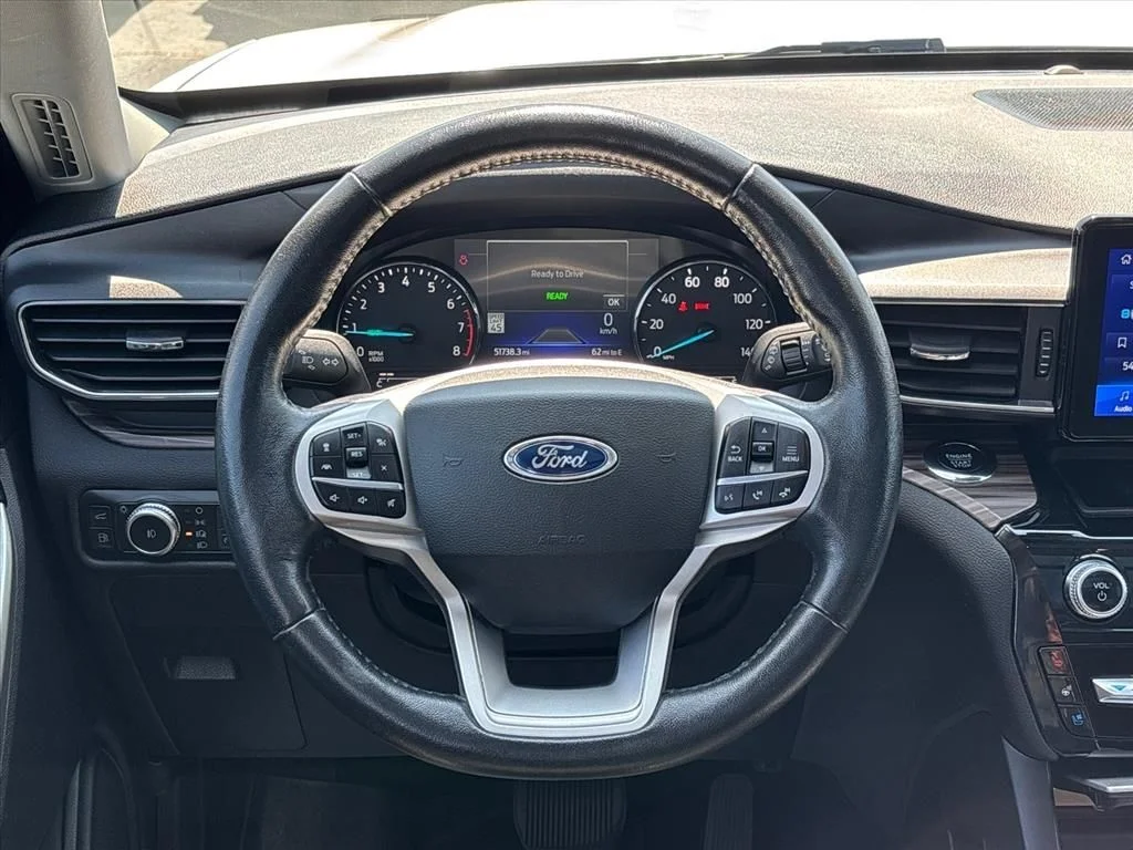 Certified Used 2023 Star White Ford Limited image 23