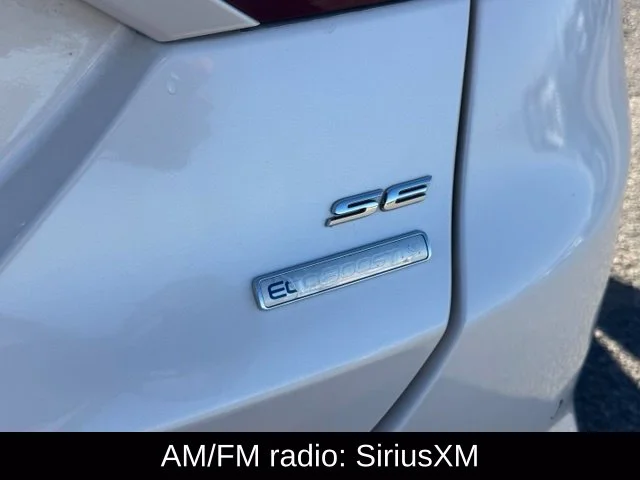 Used 2016 White Ford SE image 13