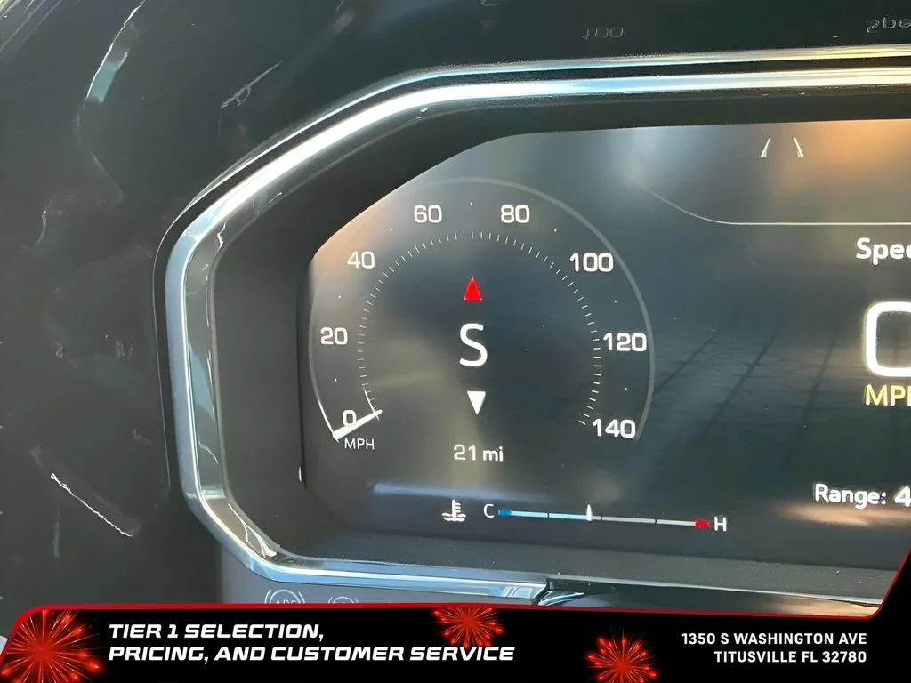 New 2026 Summit White GMC SLE image 30