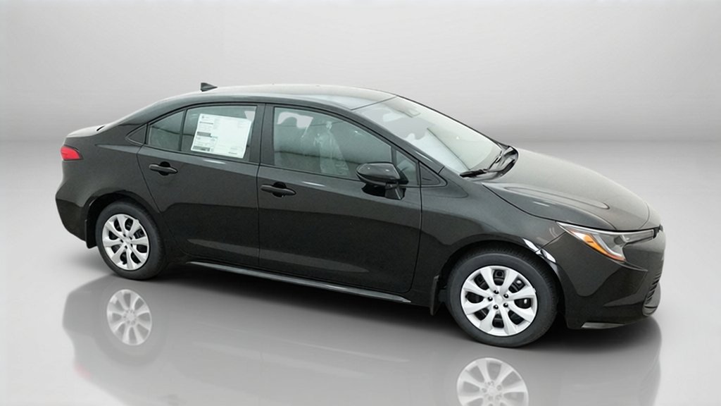 New 2027 Inked Toyota LE image 6