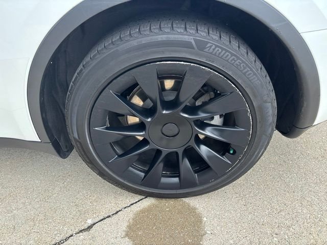 Used 2023 White Tesla Long Range image 11