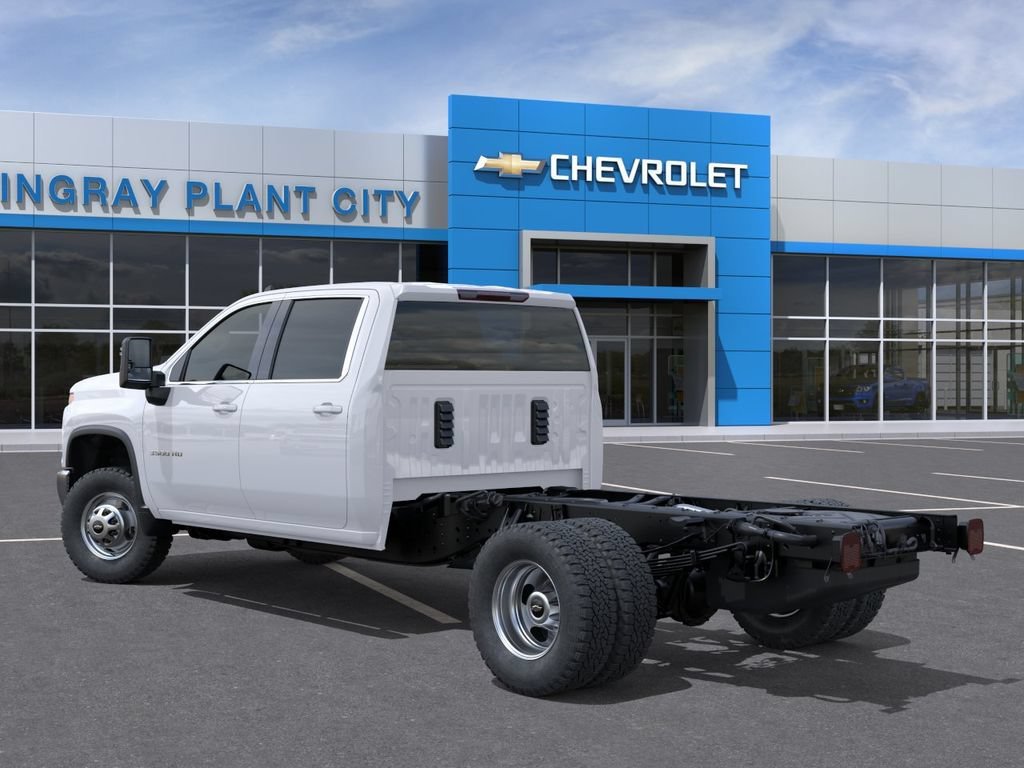 New 2026 Summit White Chevrolet Work Truck image 3