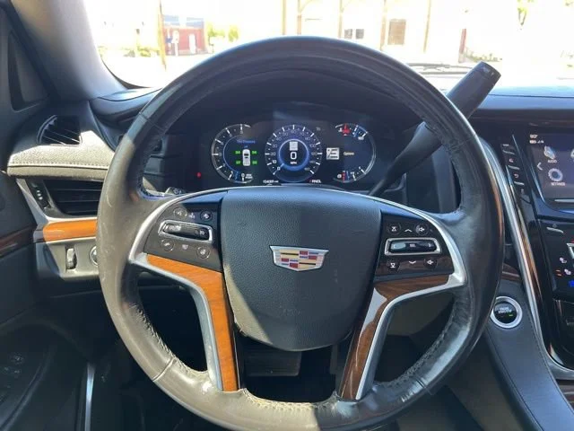 Used 2020 Black Raven Cadillac Luxury image 41