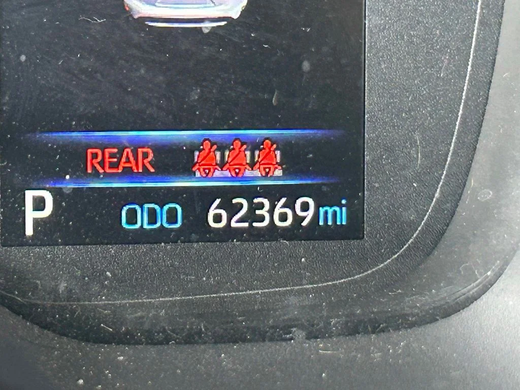 Certified Used 2022 White Toyota LE image 38