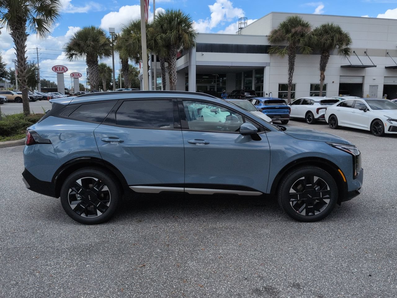 New 2027 Heritage Blue Kia SX-Prestige image 3