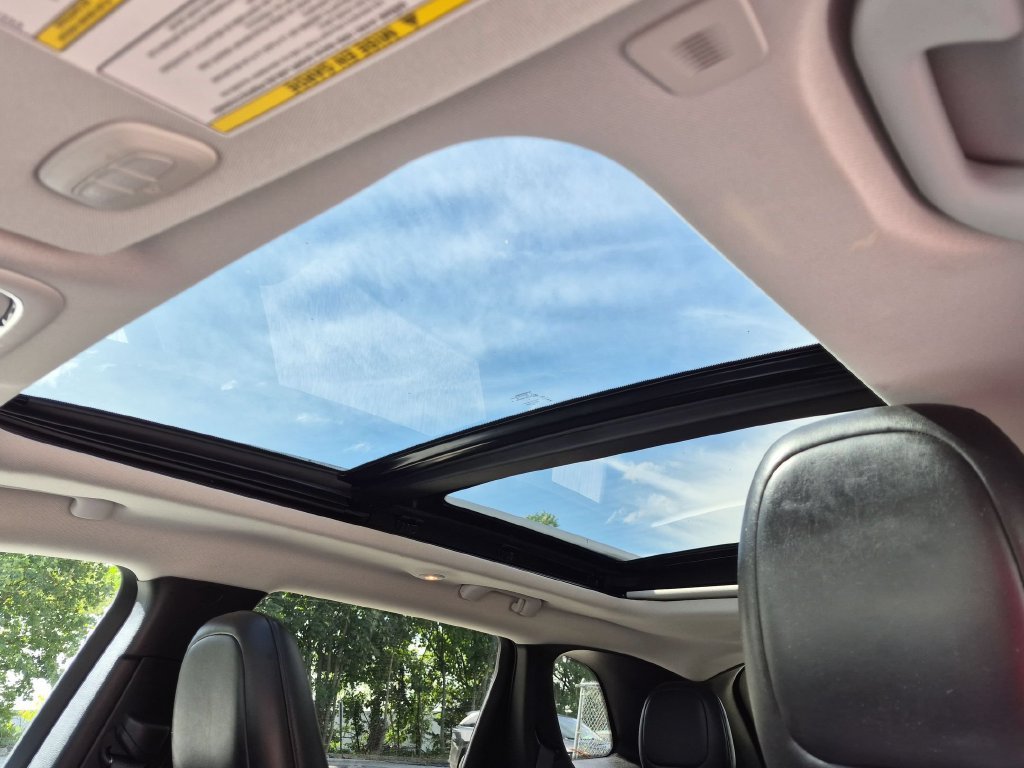 Used 2019 Black Jeep Limited image 20
