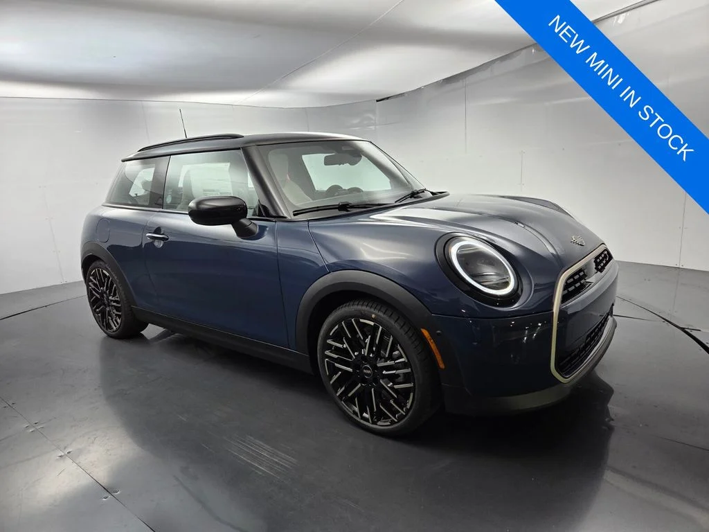 New 2026 Blue MINI Signature Plus image 2