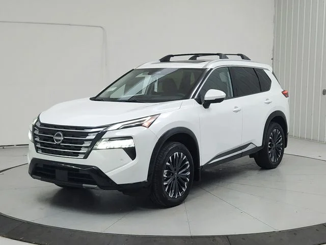 New 2026 White Nissan Platinum image 3