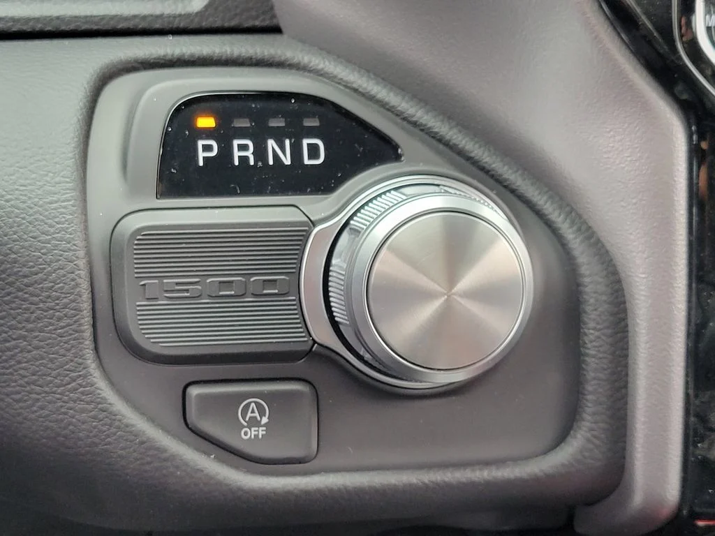 New 2026 Bright White Clear-Coat Exterior Paint RAM Laramie image 13