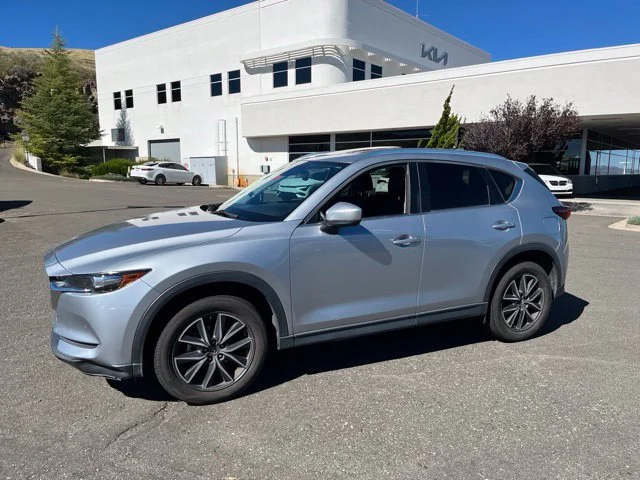 Used 2018 Sonic Silver Metallic Mazda Touring image 2