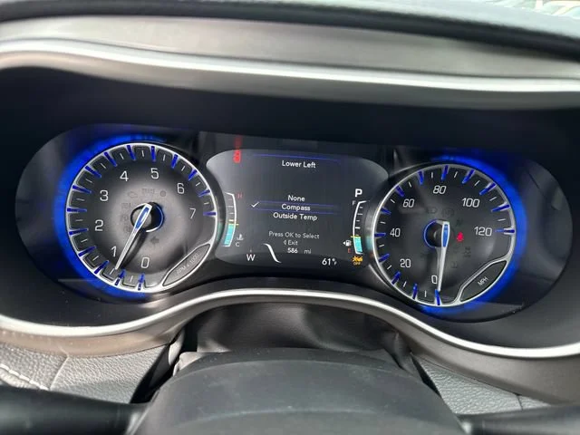 2025 Chrysler Pacifica Select - Photo 20
