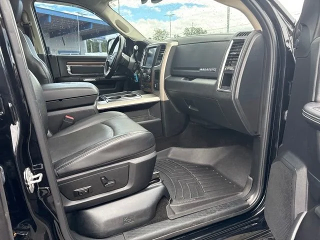 Used 2015 Black Clearcoat Ram Laramie image 9
