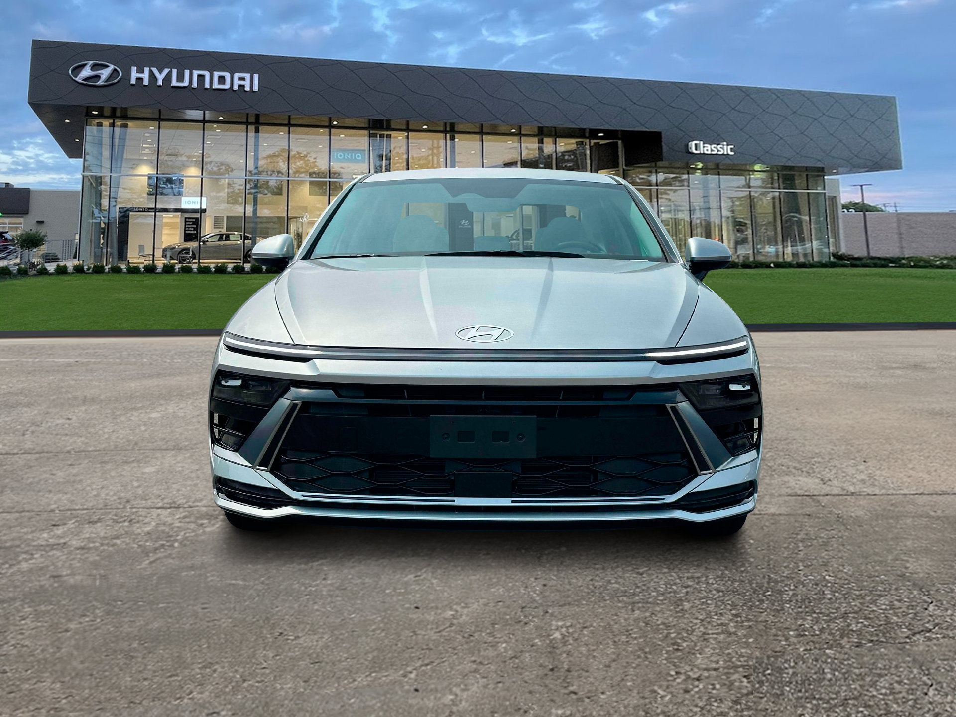 Used 2025 Aero Silver Metallic Hyundai SEL image 12
