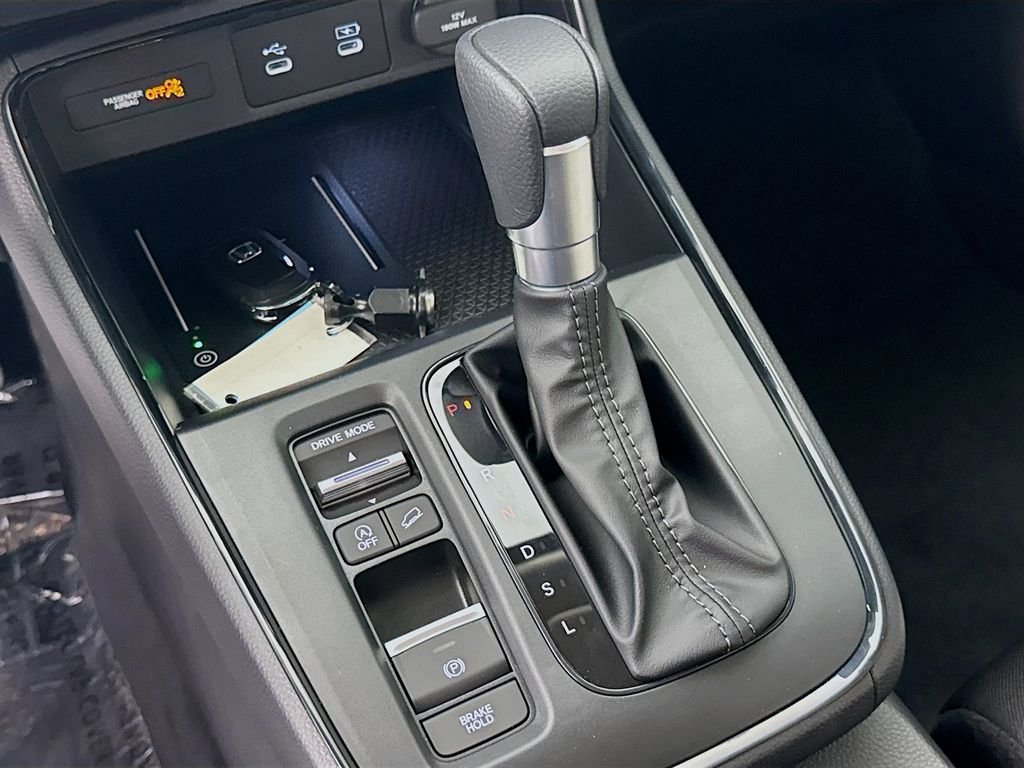 New 2026 Platinum White Pearl Honda LX image 24