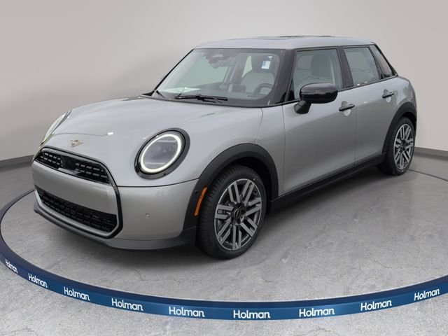 2026 MINI 4 Door Signature Plus