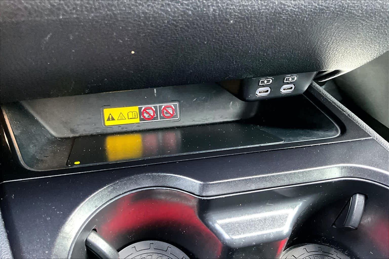 Used 2023 Iridium with Obsidian Roof Lexus F SPORT Handling image 33