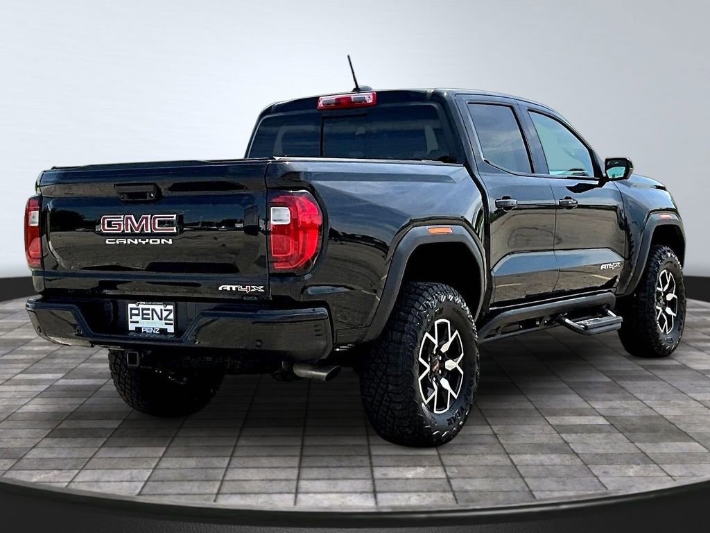 2024 GMC Canyon AT4X - Photo 7