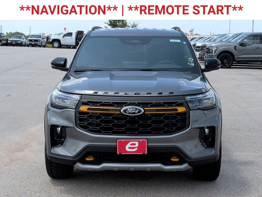 New 2026 Carbonized Gray Metallic Ford Tremor® image 2