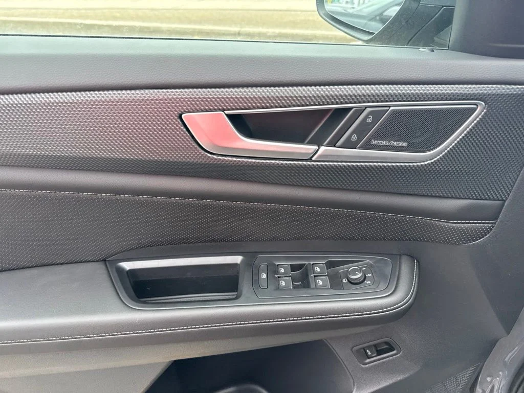 New 2026 Gray Volkswagen 2.0T SEL Premium R-Line image 17