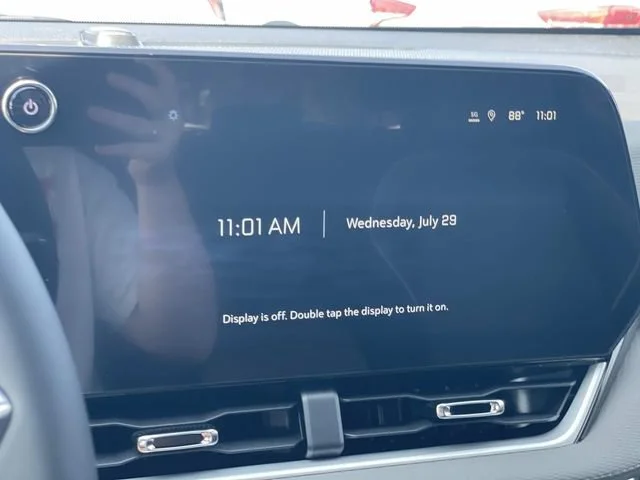 2027 Chevrolet Equinox LT - Photo 25