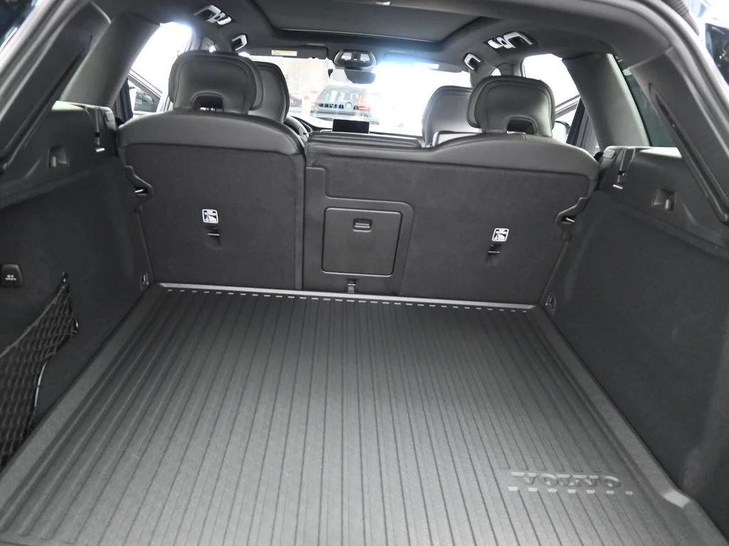 New 2026 Denim Blue Volvo Ultra image 13