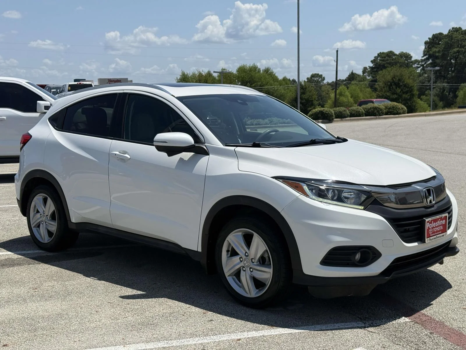 Used 2019 Honda HR-V EX with VIN 3CZRU5H5XKM701065 for sale in Palestine, TX