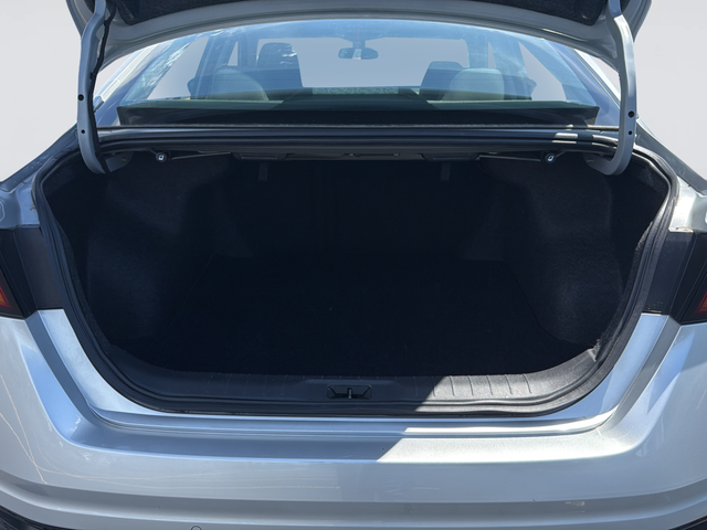 Used 2024 Silver Nissan 2.5 SV image 14