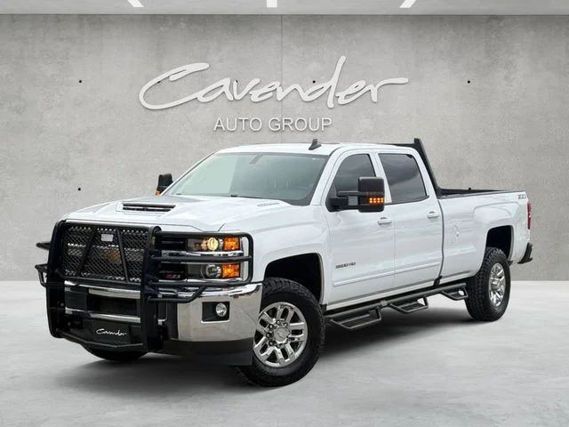 2018 Chevrolet Silverado HD LT 4WD Crew Cab Long Box DRW's photo