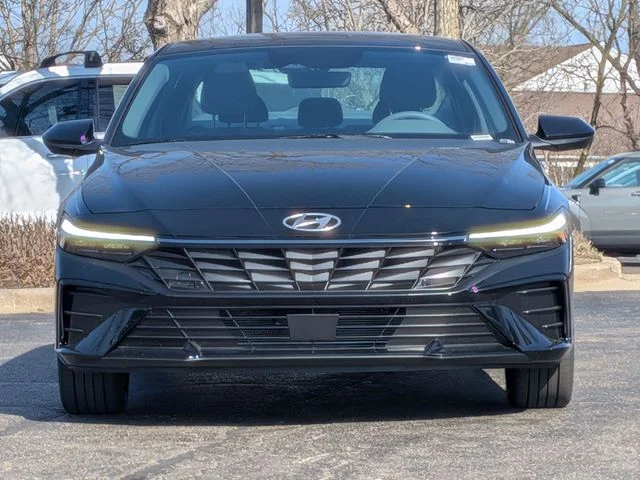New 2026 Black Hyundai SEL Sport image 2