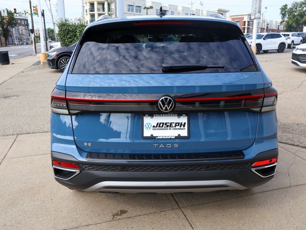 New 2026 Blue Volkswagen 1.5T SE image 4