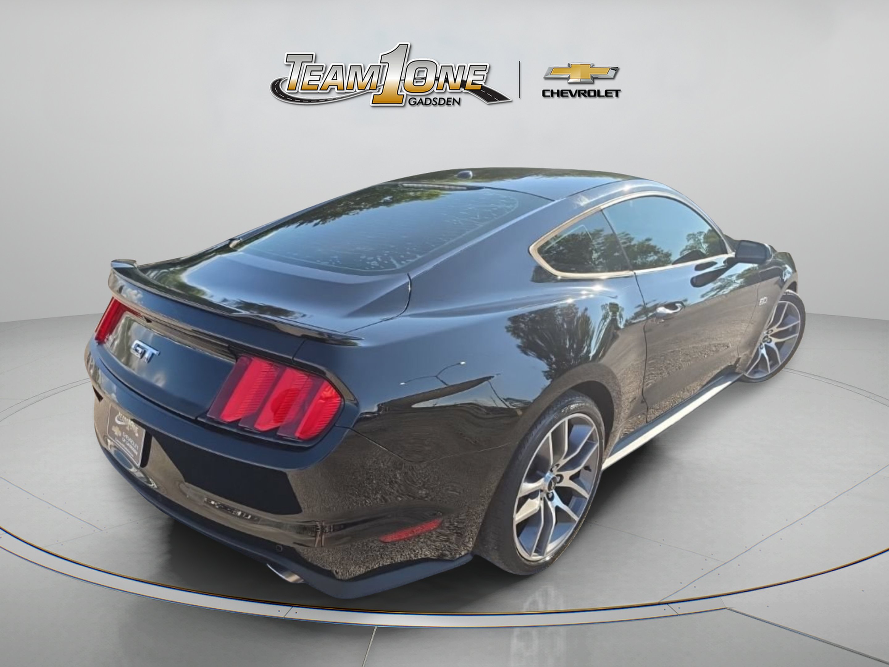Used 2015 Black Ford GT Premium image 7