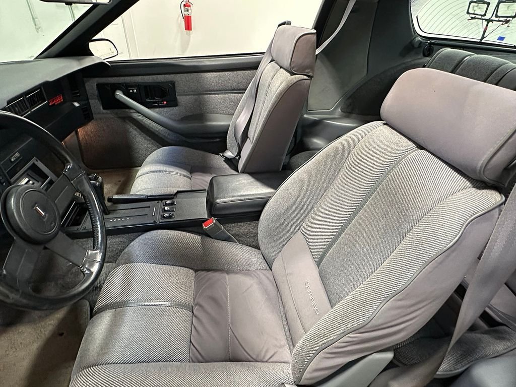 Used 1988 Black Chevrolet IROC-Z image 65