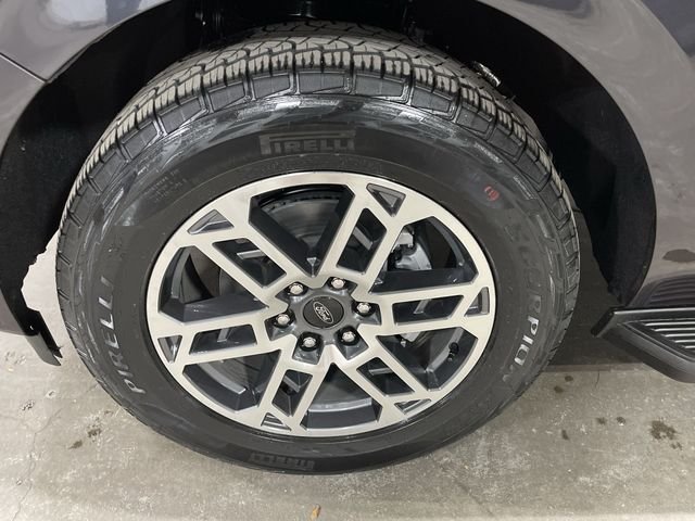 New 2025 Gray Ford Active image 23