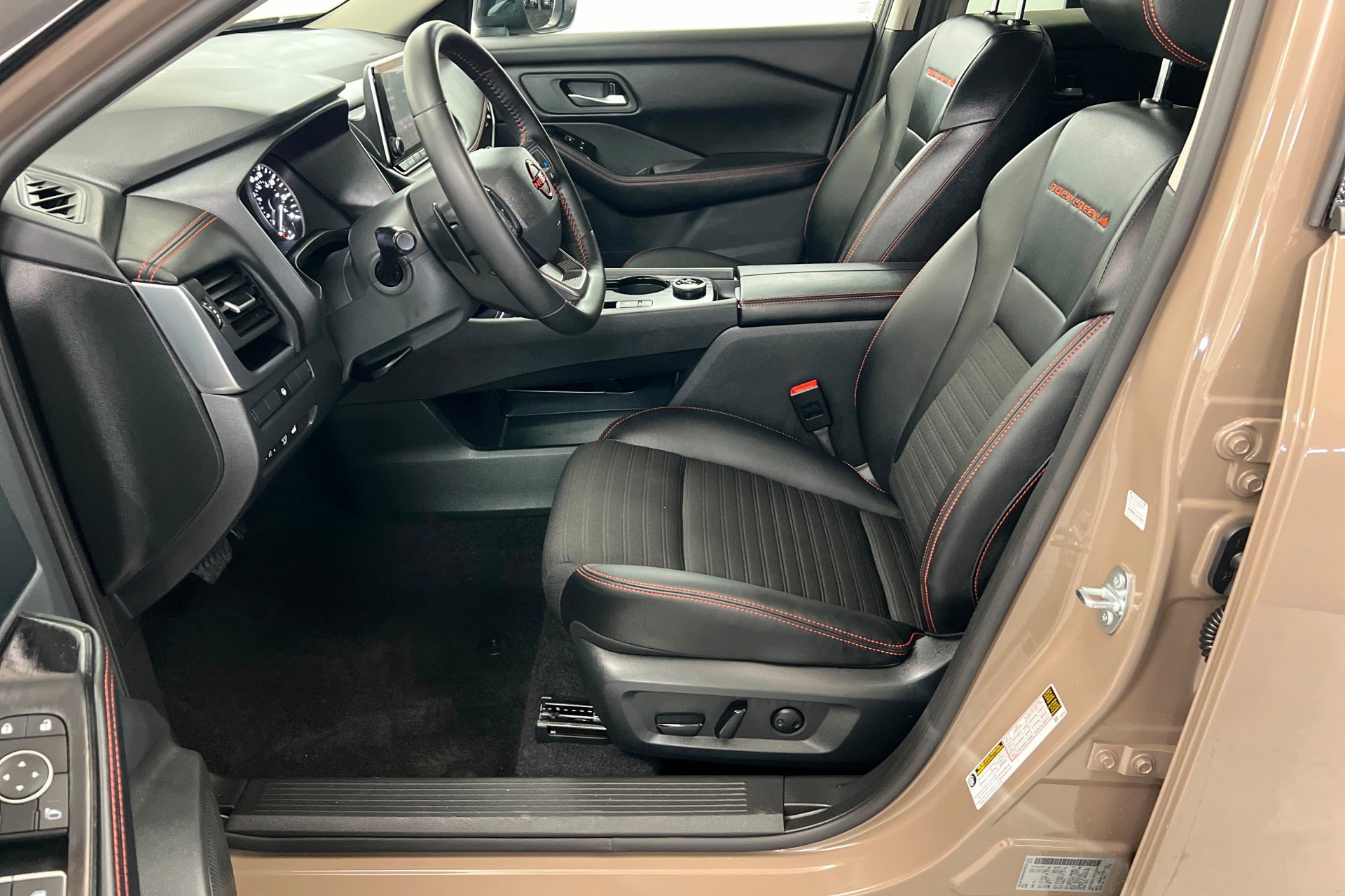2025 Nissan Rogue Rock Creek - Photo 19