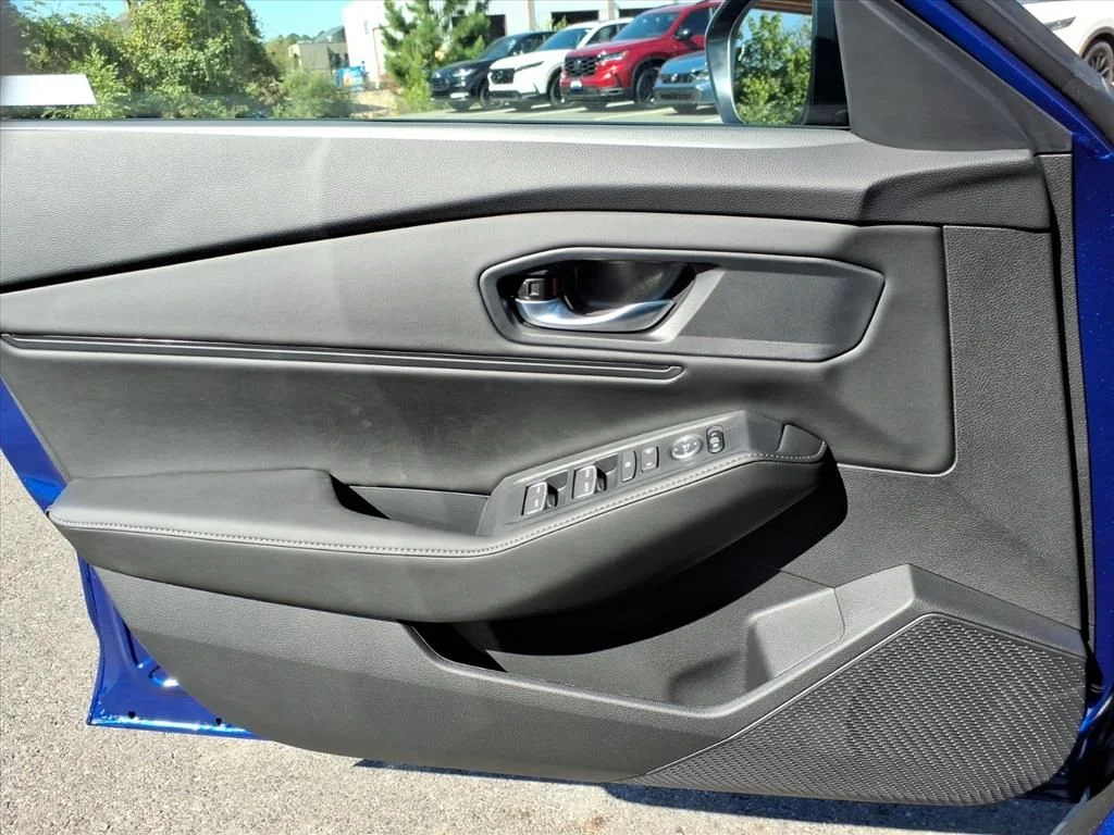 2025 Honda Accord Hybrid Sport - Photo 15