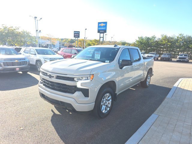 Used 2026 White Sands Chevrolet RST image 6