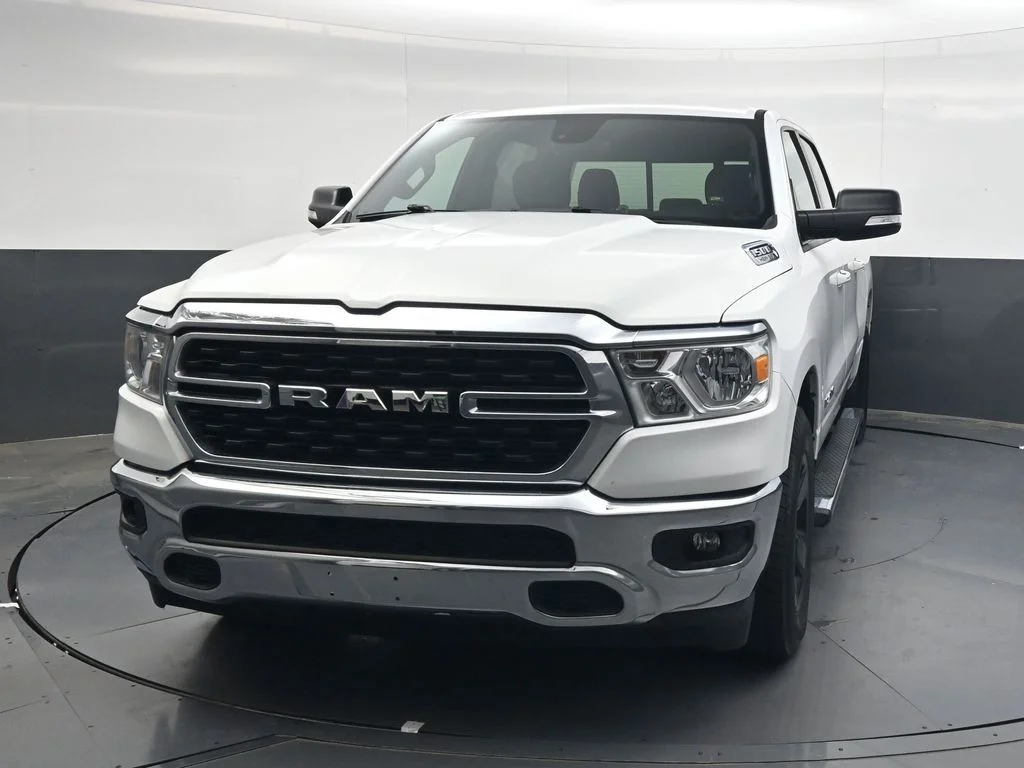 Used 2022 White Ram Big Horn/Lone Star image 14