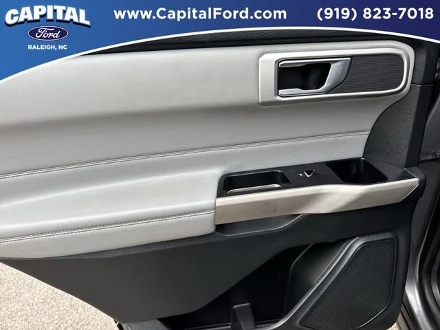 Used 2022 Gray Ford XLT image 17