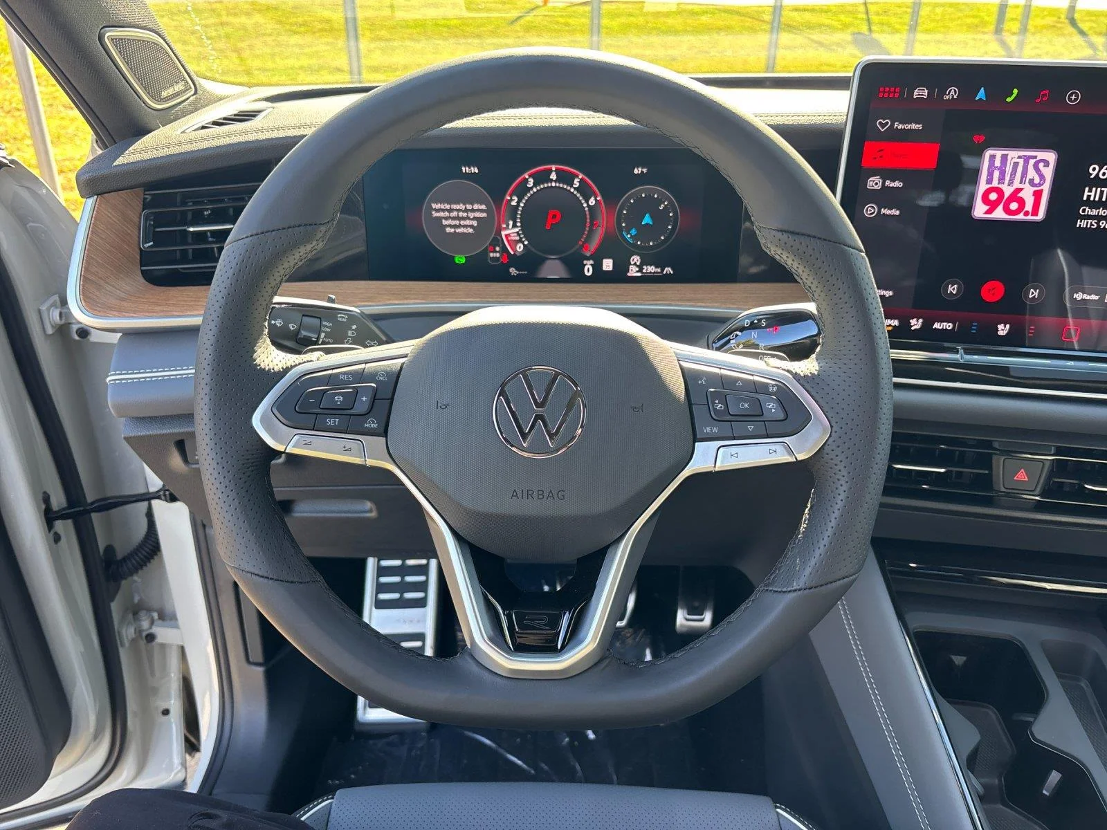 New 2026 Sandstone Volkswagen SEL R-Line Turbo image 17