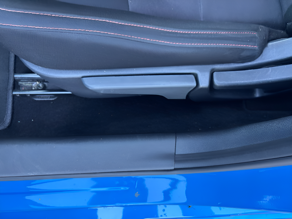 Used 2025 Blue Nissan SR image 25